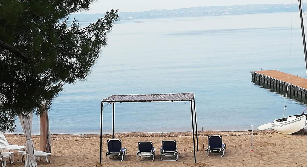 Chalkidiki Beachfront Haven - Perfect Location Nikiti  Exterior photo